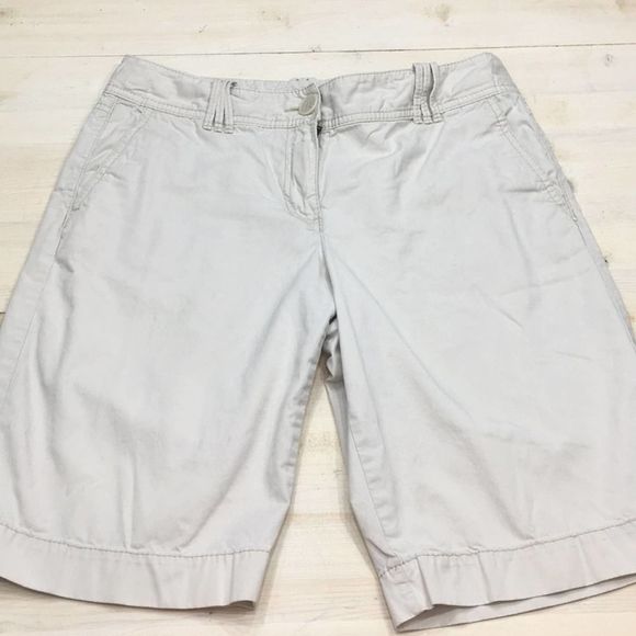 LOFT chino Bermuda shorts sz 6 - Picture 1 of 4